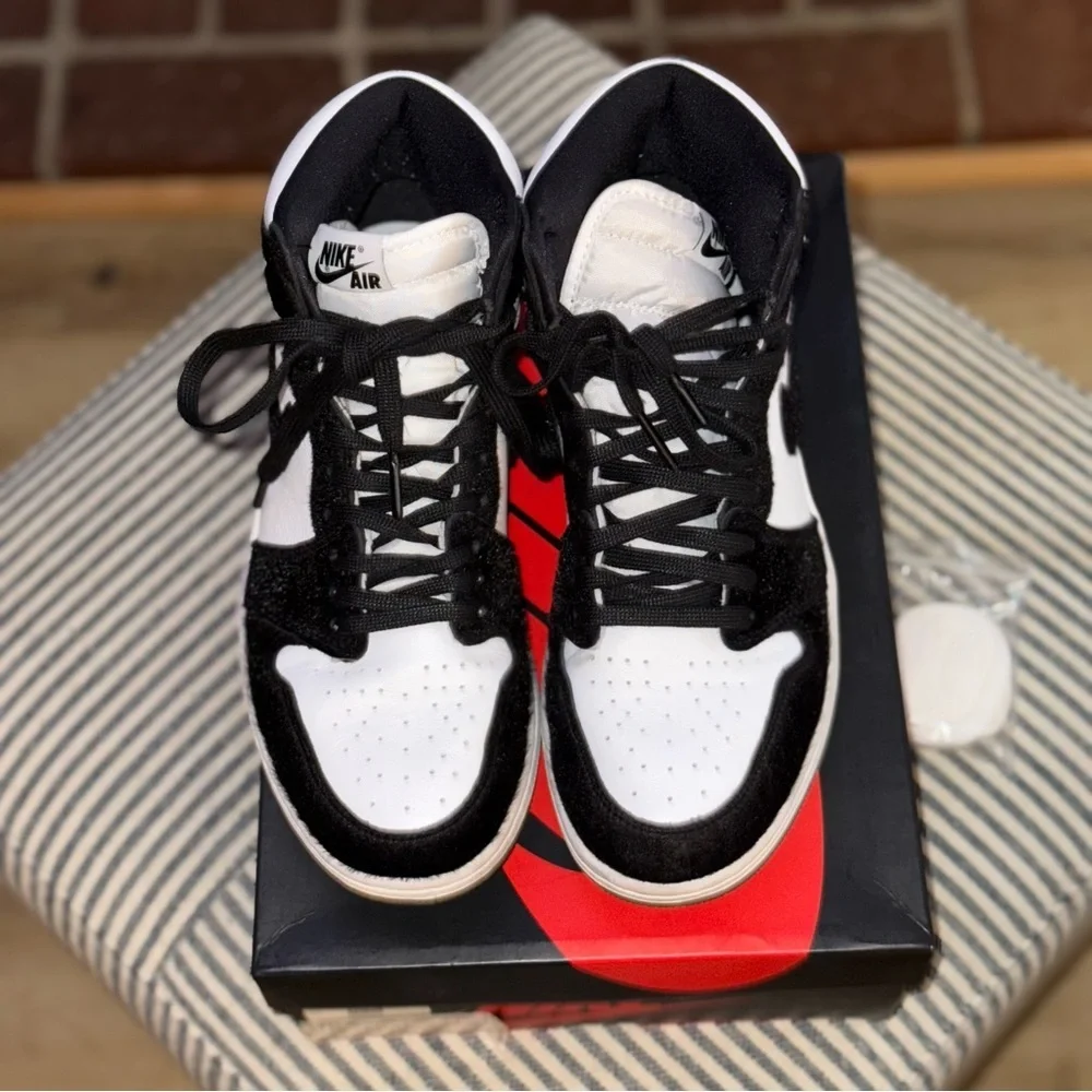 Nike Jordan Retro Twist